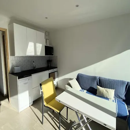 Sol-y-days The Cormorant Apartamento